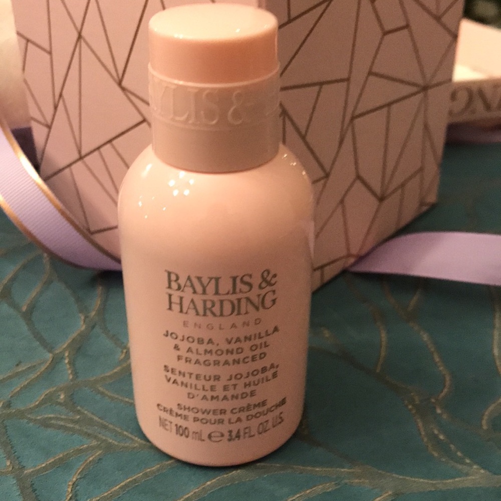 Baylis & Harding England Gift Box π - Picture 6 of 8